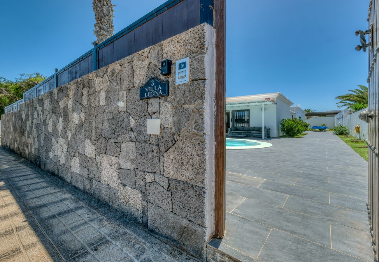 Casa en Puerto del Carmen - Villa Leona • Piscina climatizada • BBQ