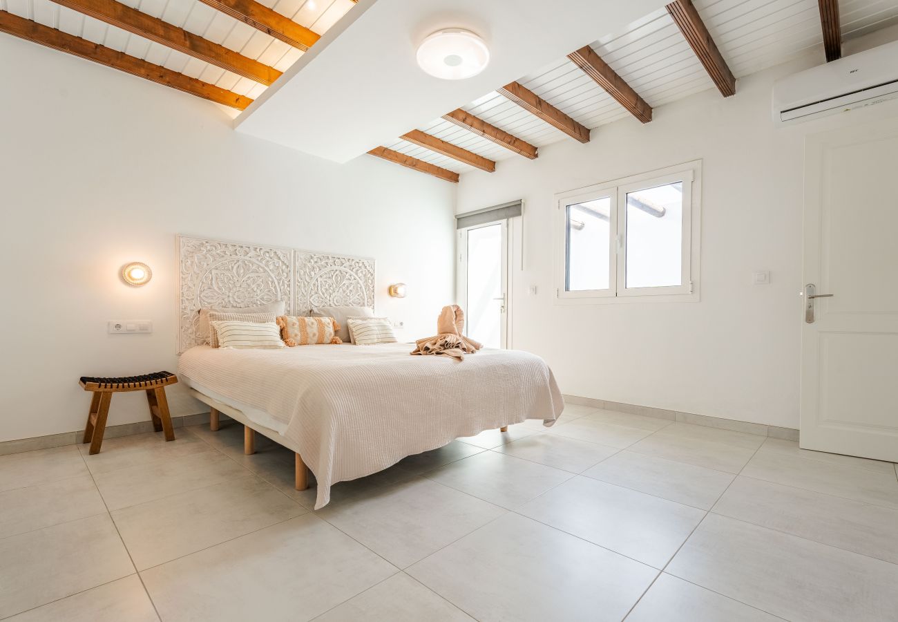 Casa en Puerto del Carmen - Casa Marlena- Terraza privada- 4 min de la playa by Lanzarote Vacation Homes