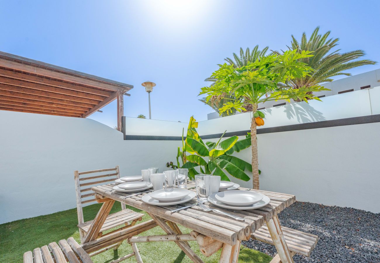 Casa en Puerto del Carmen - Casa Marlena- Terraza privada- 4 min de la playa by Lanzarote Vacation Homes