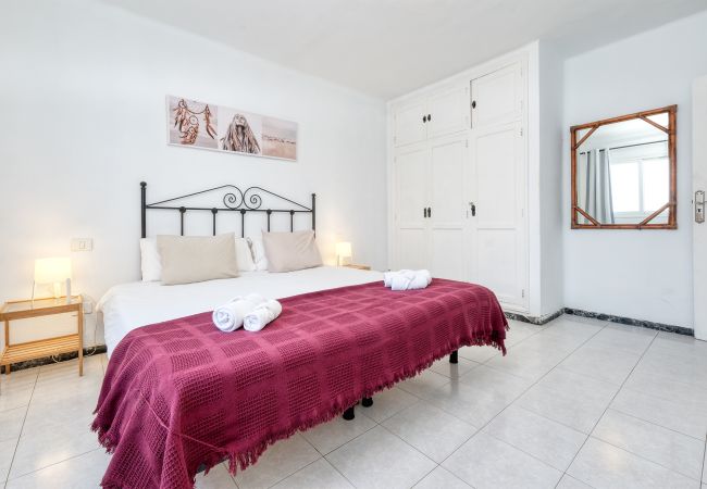 Ferienwohnung in Puerto del Carmen - Suite Abora - Entspannen Sie sich 500 m vom Strand entfernt, schnelles WLAN Ferienwohnung in Puerto del Carmen - Suite Abora - Entspannen Sie sich 500 m vom Strand entfernt, schnelles WLAN