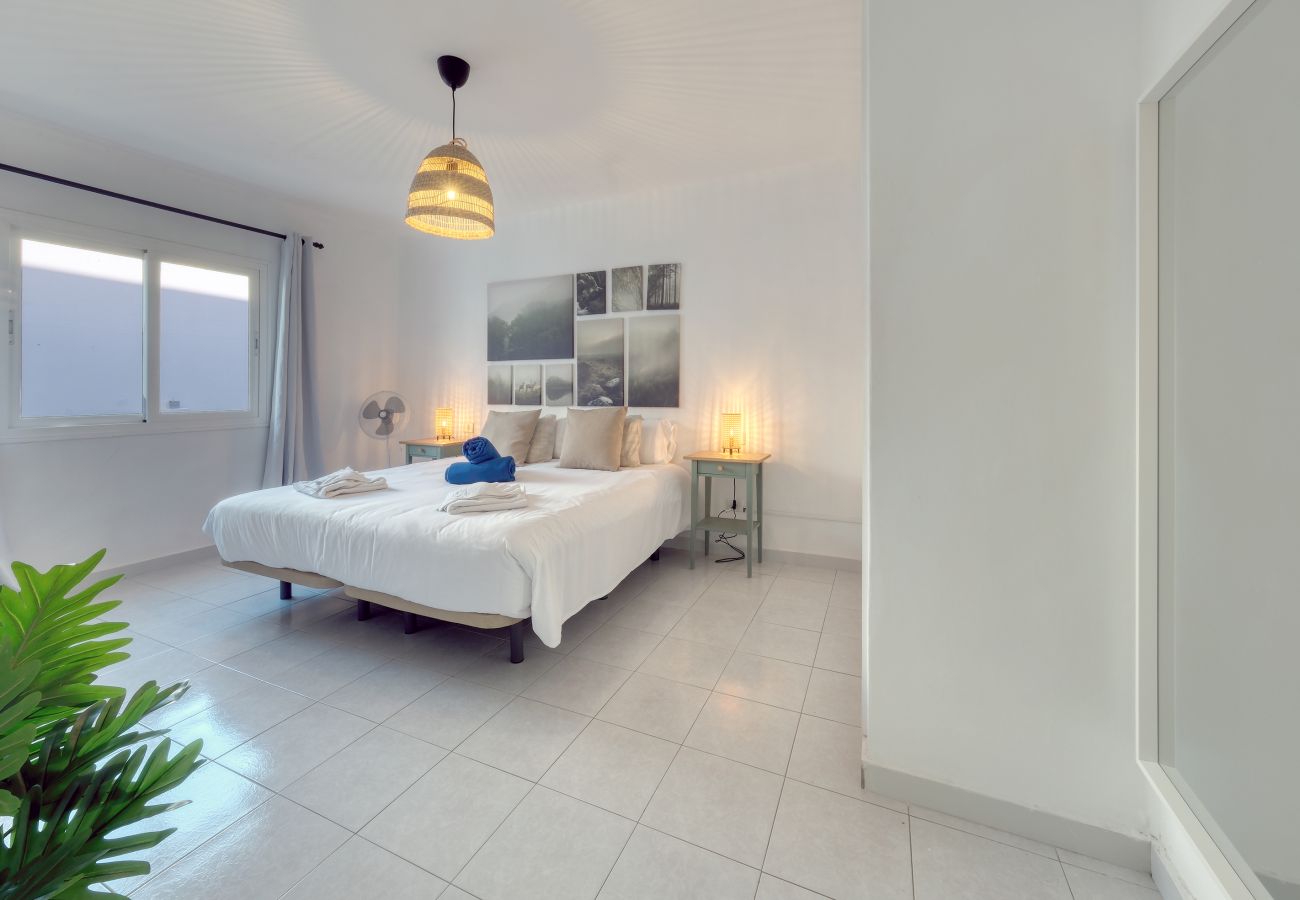 Ferienwohnung in Puerto del Carmen - Suite Abora - 500M vom Strand entfernt By LVH