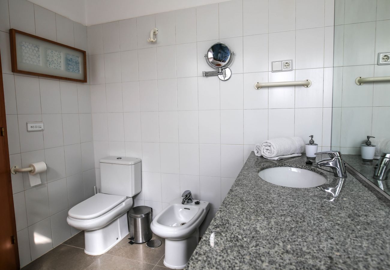 Villa in Playa Blanca - Las Coloradas - Meerblick - Pool mit BBQ By LVH