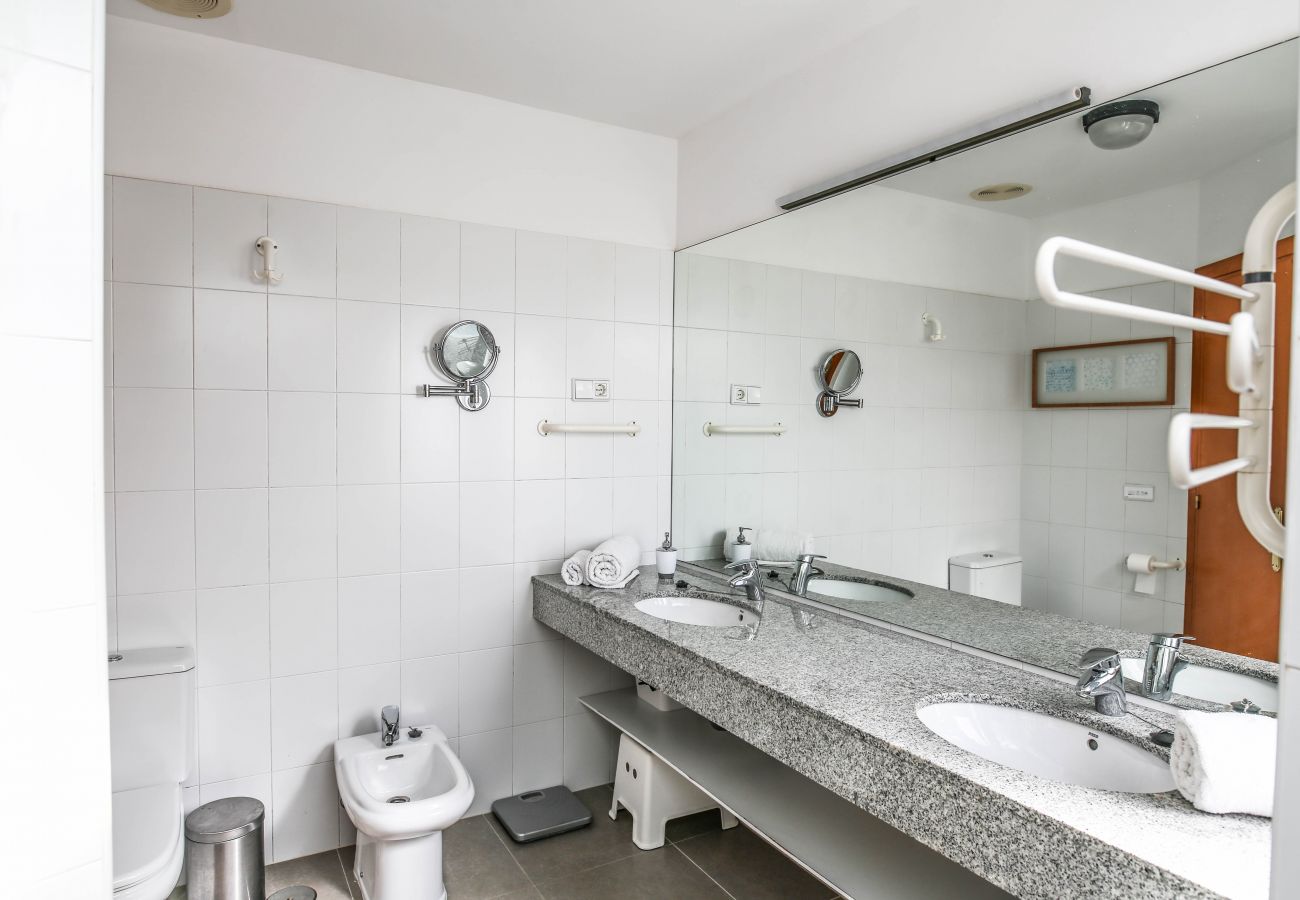 Villa in Playa Blanca - Las Coloradas - Meerblick - Pool mit BBQ By LVH