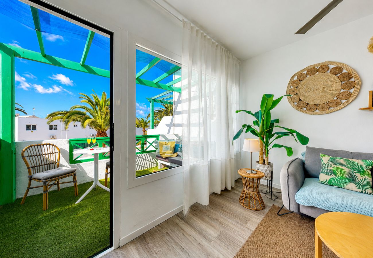 Ferienwohnung in Puerto del Carmen - Chez Carmen • Pool View • Beach 900M • LVH