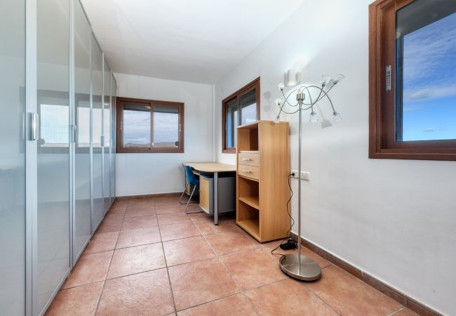 Ferienhaus in Costa Teguise - Casa Elin, Gemeinschaftspool, schnelles WLAN und ruhiger Ort Ferienhaus in Costa Teguise - Casa Elin, Gemeinschaftspool, schnelles WLAN und ruhiger Ort