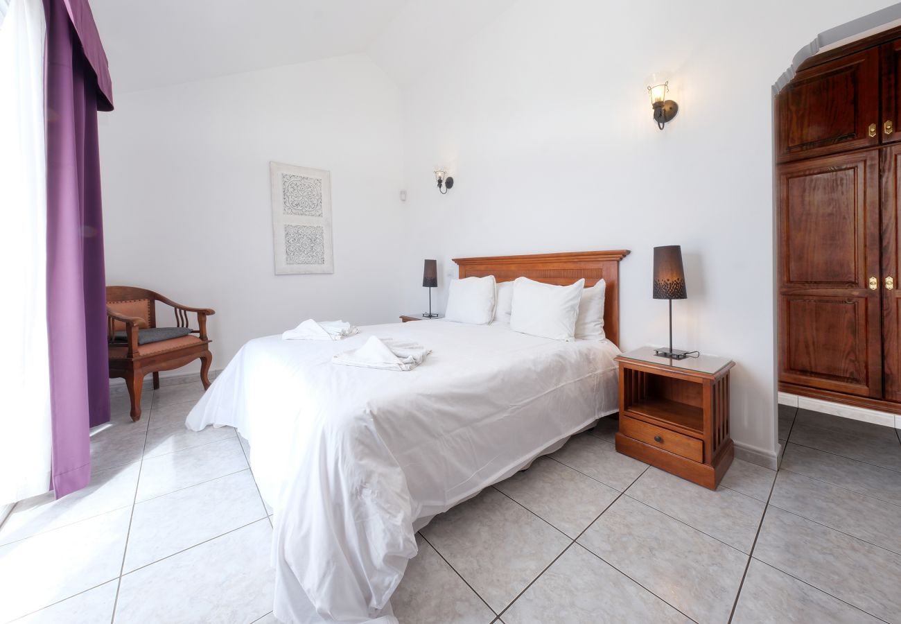 Ferienhaus in Tías - Casa Paraíso - Whirlpool, Air-Con und BBQ By LVH