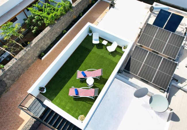 Villa in Playa Blanca - Villa Aurelia - Pool, Jacuzzi, BBQ and Ping-Pong By Lanzarote Vacation Homes Villa in Playa Blanca - Villa Aurelia - Pool, Jacuzzi, BBQ and Ping-Pong By Lanzarote Vacation Homes