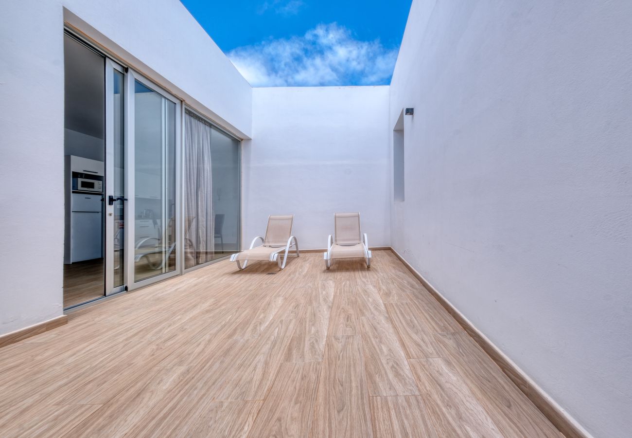 Ferienhaus in Costa Teguise - Pure Relax FerienHaus -  Große Terrasse und Solarium Ferienhaus in Costa Teguise - Pure Relax FerienHaus -  Große Terrasse und Solarium