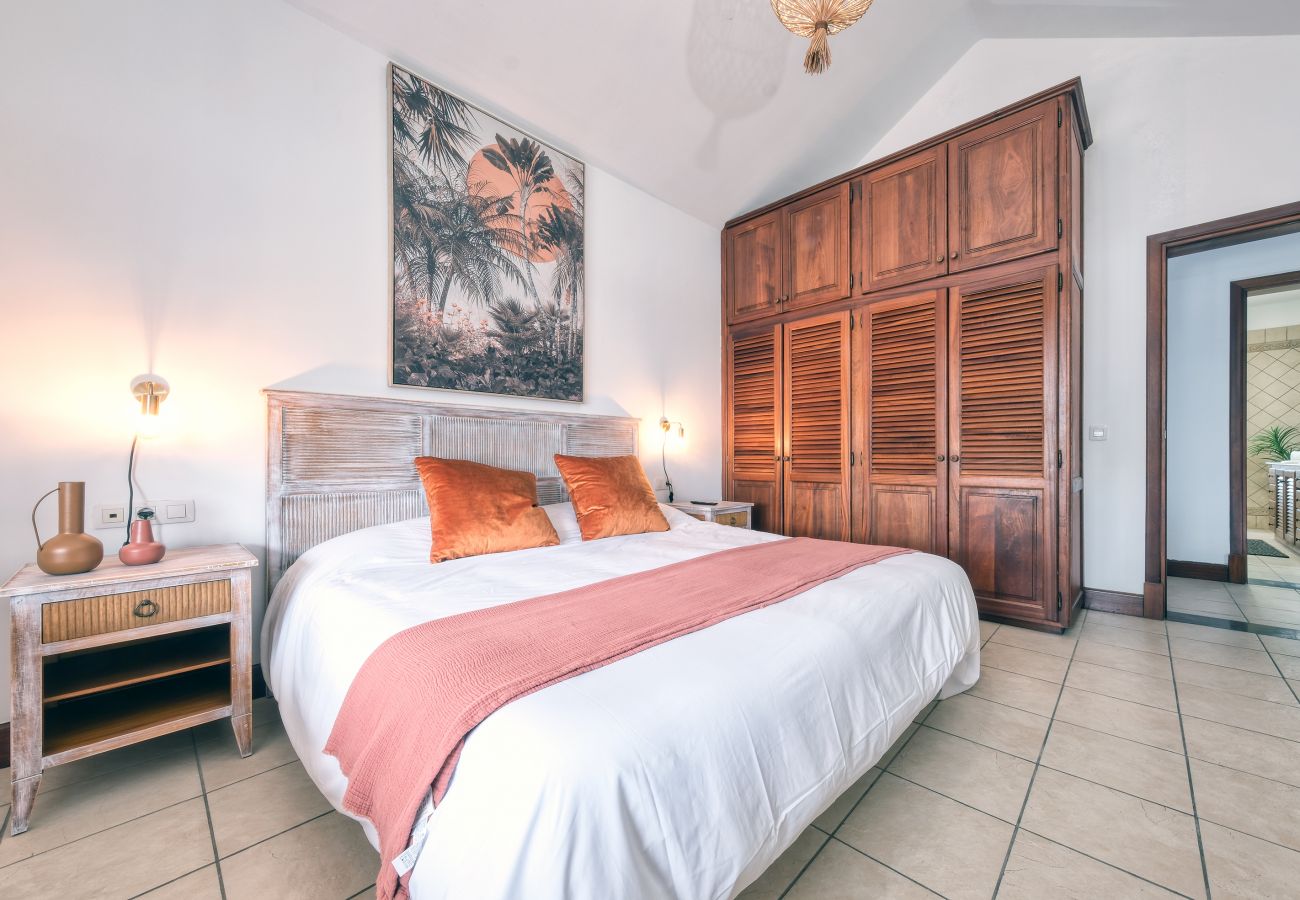 Ferienhaus in Puerto Calero - Casa Guayre - Pool, BBQ, AACC und Tischtennis By LVH