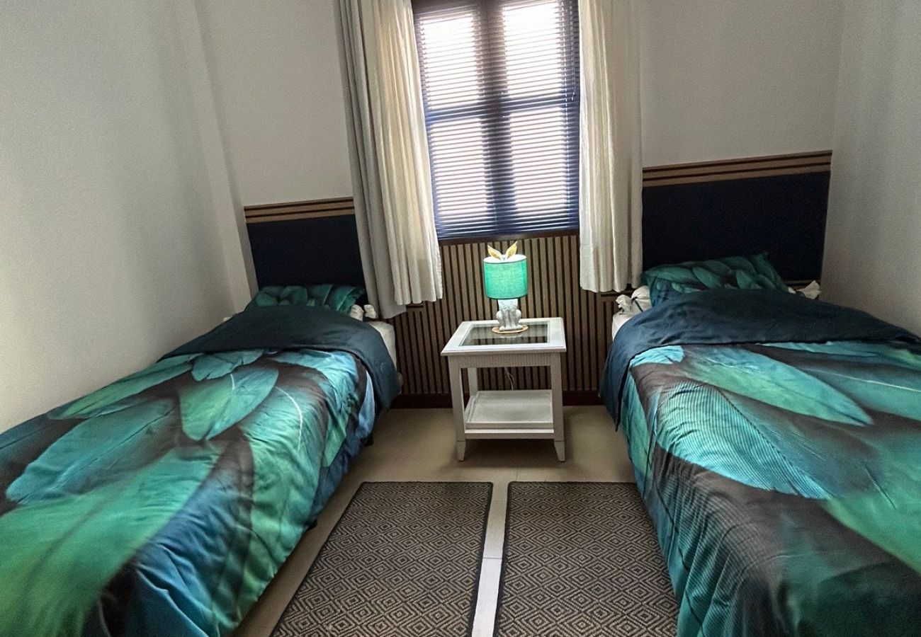 Ferienhaus in Puerto Calero - Casa Bleu - Duplex - Pool und BBQ By LVH