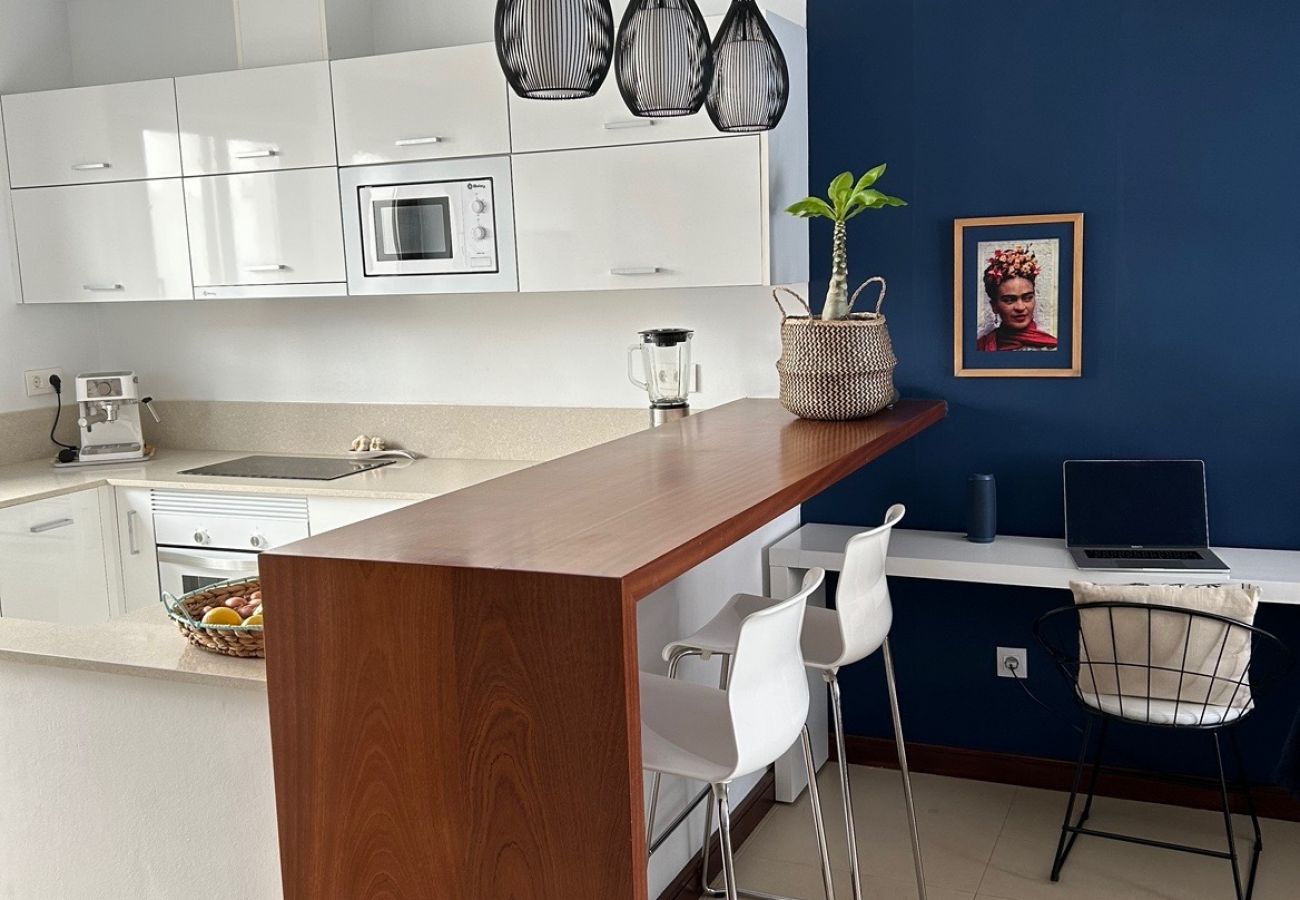 Ferienhaus in Puerto Calero - Casa Bleu - Duplex - Pool und BBQ By LVH