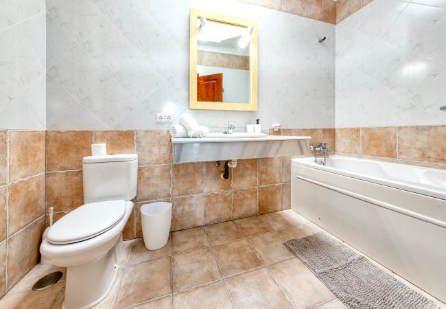 Ferienhaus in Playa Blanca - Casa Iria - Private pool and BBQ By Lanzarote Vacation Homes Ferienhaus in Playa Blanca - Casa Iria - Private pool and BBQ By Lanzarote Vacation Homes