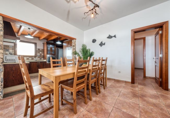 Ferienhaus in Playa Blanca - Casa Iria - Private pool and BBQ By Lanzarote Vacation Homes Ferienhaus in Playa Blanca - Casa Iria - Private pool and BBQ By Lanzarote Vacation Homes