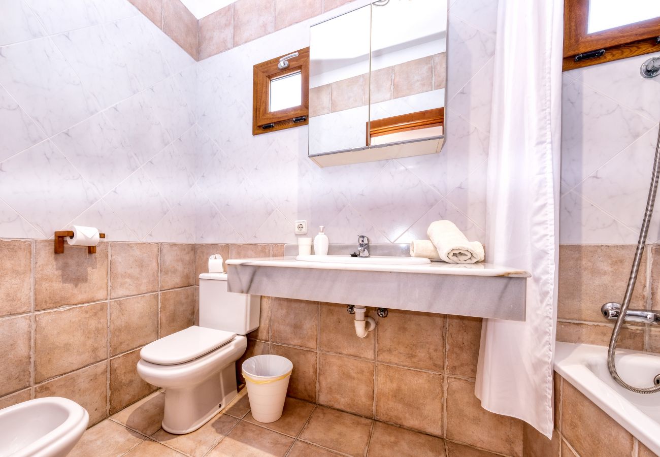 Ferienhaus in Playa Blanca - Lava and Sea - Pool, BBQ und Meerblick By LVH