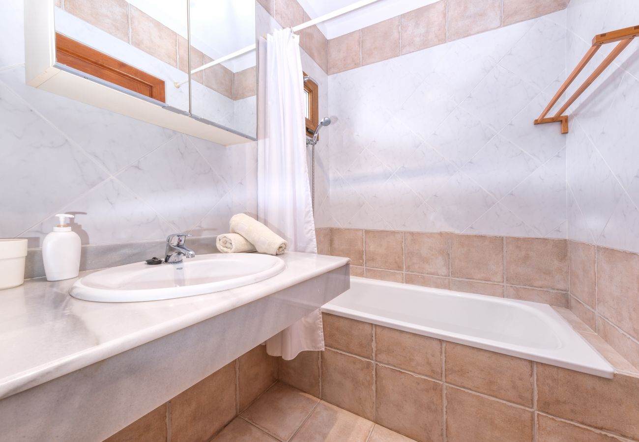 Ferienhaus in Playa Blanca - Lava and Sea - Pool, BBQ und Meerblick By LVH