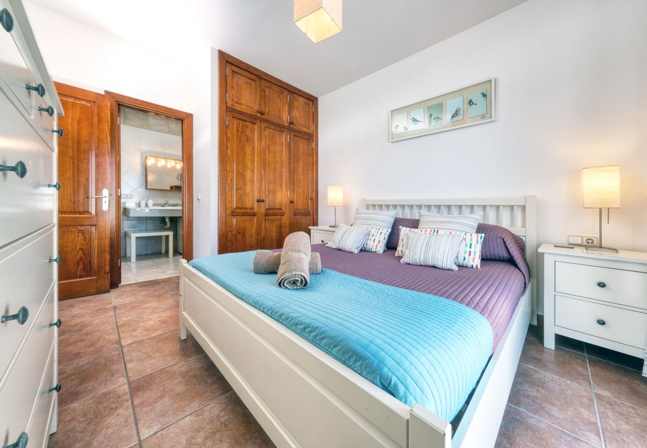 Ferienhaus in Playa Blanca - Lava and Sea - Pool, BBQ und Meerblick By LVH