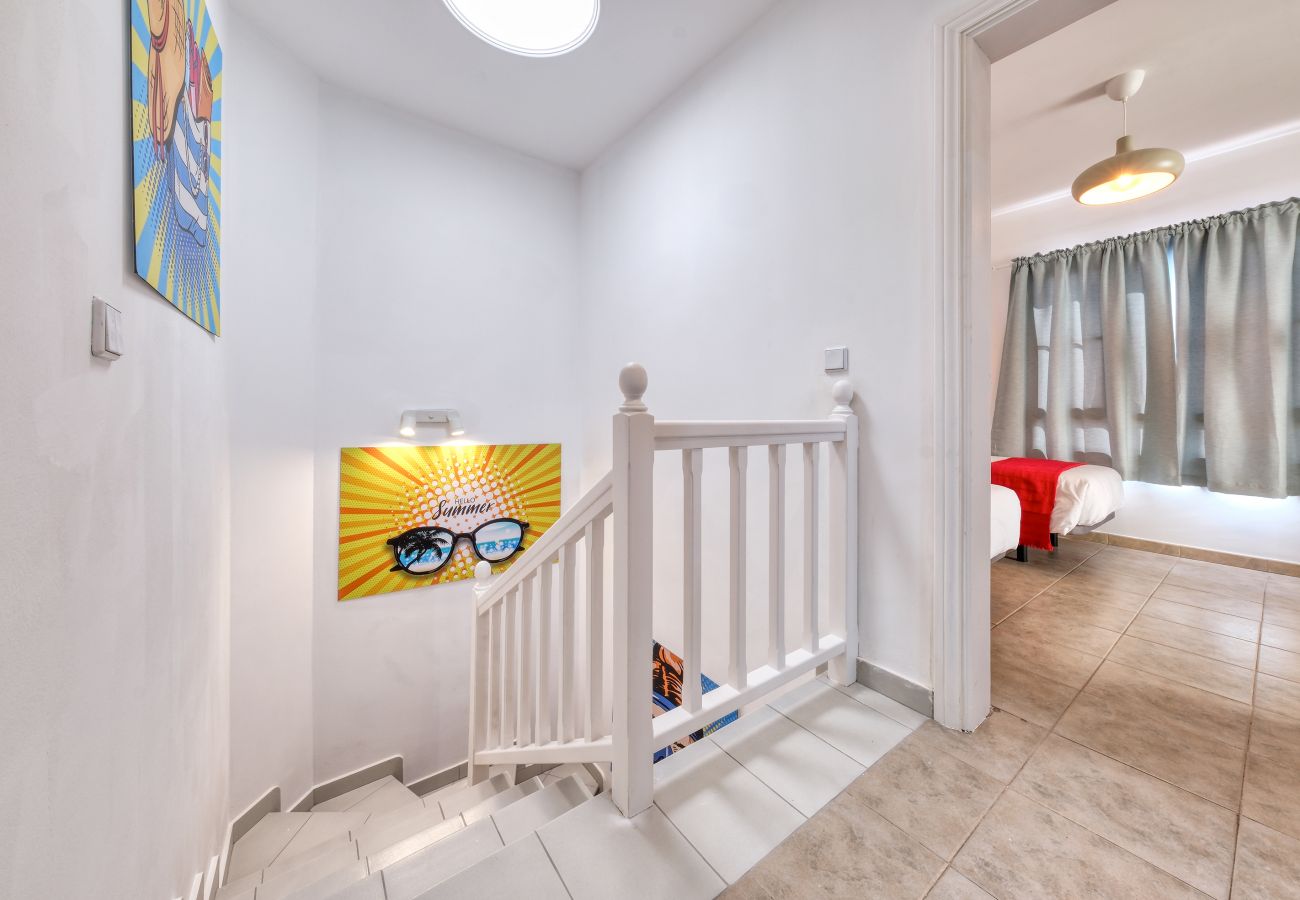 Villa in Puerto del Carmen - Villa Flaminia - Jacuzzi and Foosball - Just 400m from the Beach By Lanzarote Vacation Homes