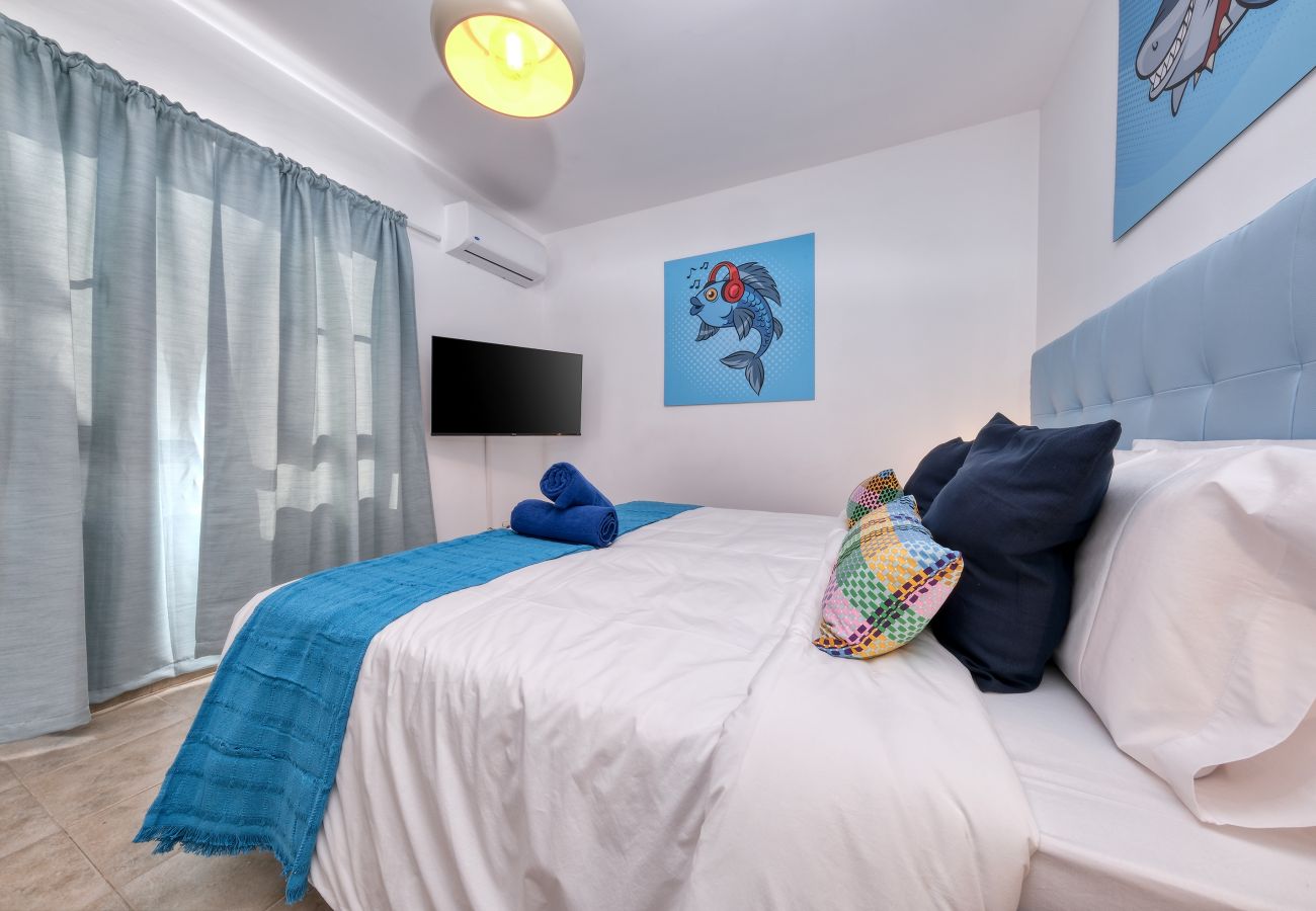 Villa in Puerto del Carmen - Villa Flaminia - Jacuzzi and Foosball - Just 400m from the Beach By Lanzarote Vacation Homes