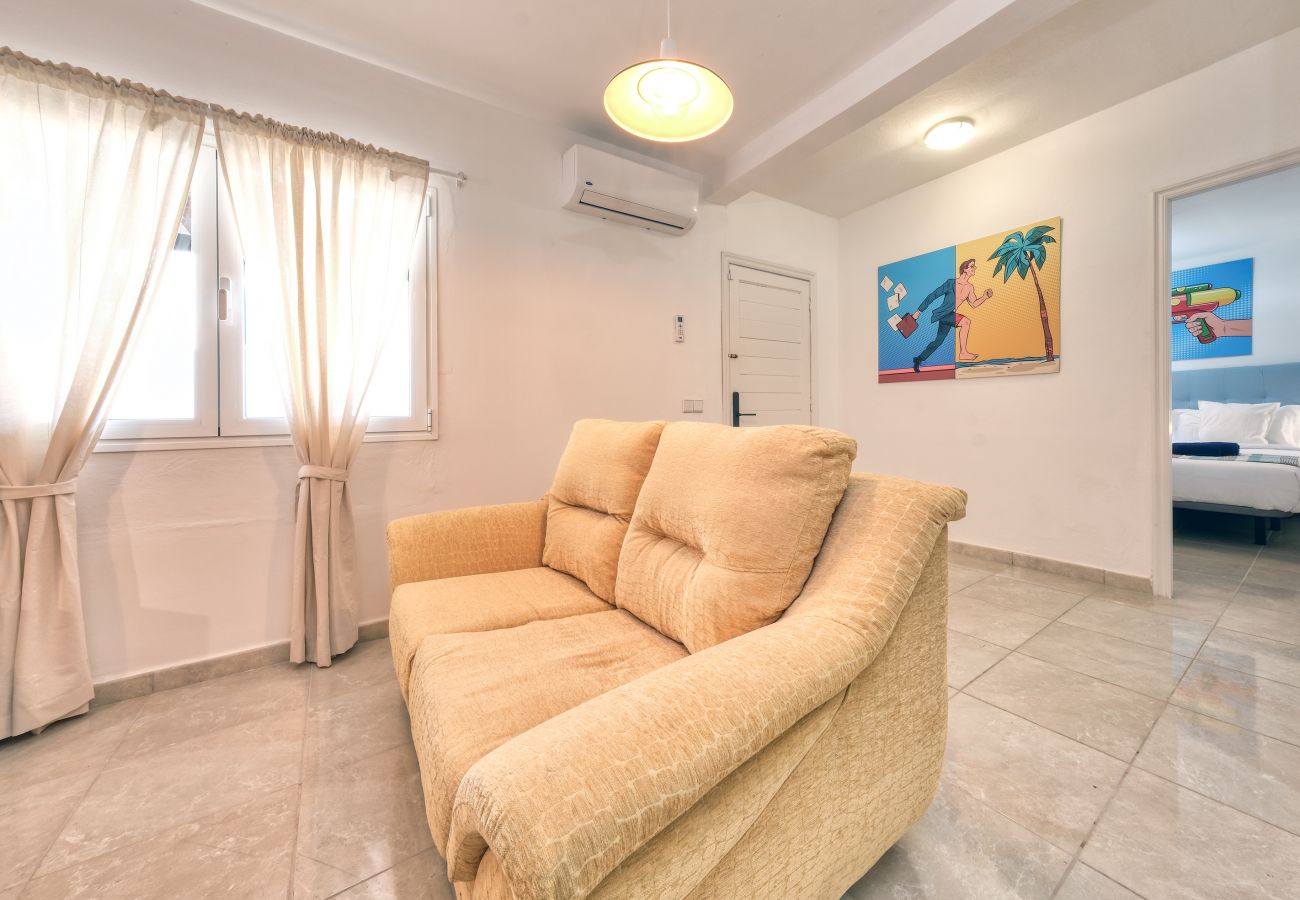 Villa in Puerto del Carmen - Villa Flaminia - Jacuzzi and Foosball - Just 400m from the Beach By Lanzarote Vacation Homes