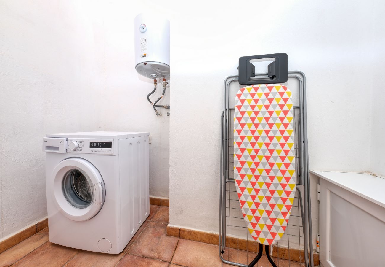 Villa in Puerto del Carmen - Villa Flaminia - Jacuzzi and Foosball - Just 400m from the Beach By Lanzarote Vacation Homes