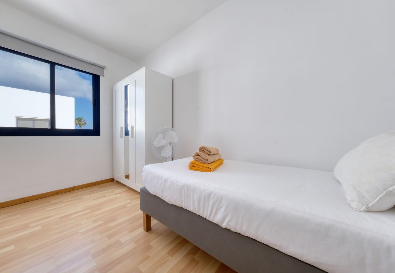 Ferienhaus in Playa Blanca - Playa Blanca Sunset - Pool und BBQ By LVH