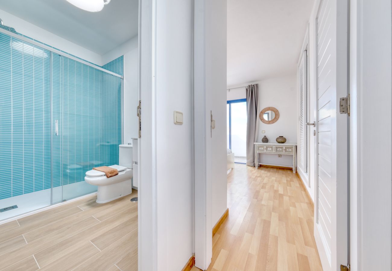 Ferienhaus in Playa Blanca - Playa Blanca Sunset - Pool und BBQ By LVH