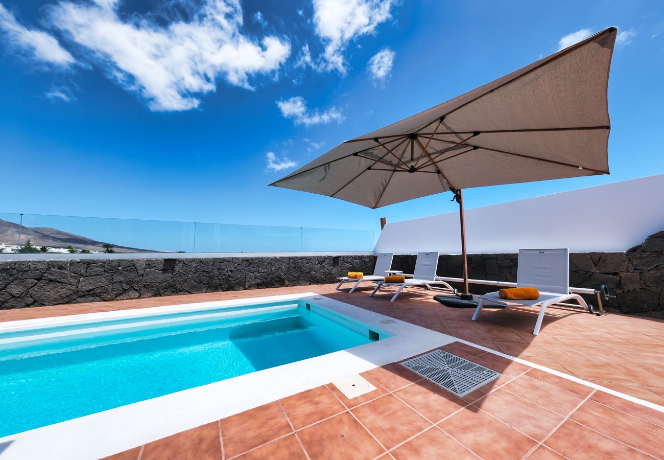 Ferienhaus in Playa Blanca - Lanzarote Paradise - Pool, AACC und BBQ By LVH