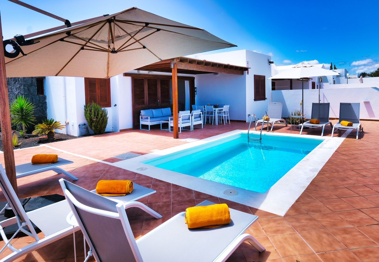 Ferienhaus in Playa Blanca - Lanzarote Paradise - Pool, AACC und BBQ By LVH
