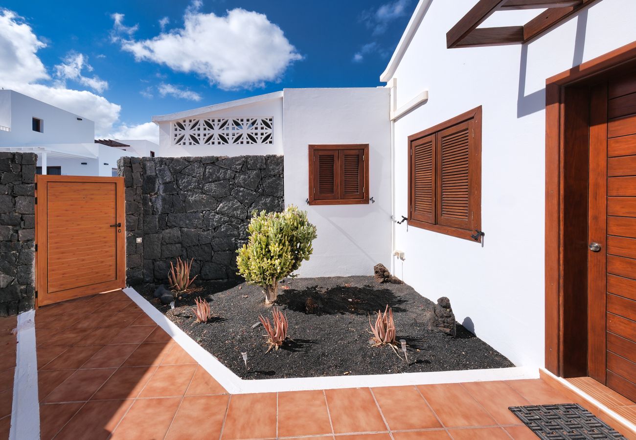 Ferienhaus in Playa Blanca - Lanzarote Paradise - Pool, AACC und BBQ By LVH