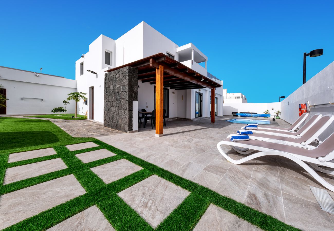 Ferienhaus in Playa Blanca - Villa Serenity Playa Blanca By Lanzarote Vacation Homes