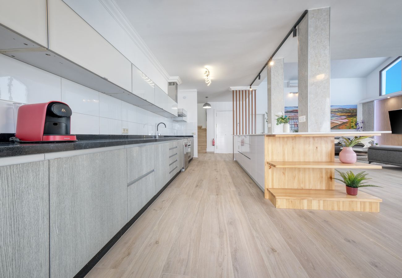 Villa in Playa Blanca - Villa Serenity Playa Blanca By Lanzarote Vacation Homes