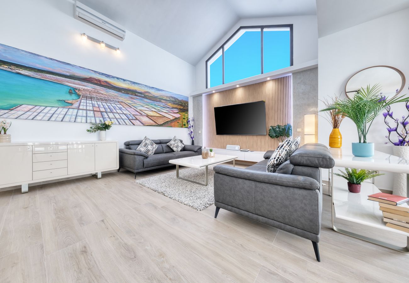 Villa in Playa Blanca - Villa Serenity Playa Blanca By Lanzarote Vacation Homes