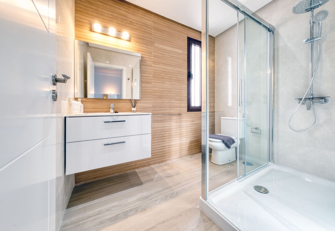 Villa in Playa Blanca - Villa Serenity Playa Blanca By Lanzarote Vacation Homes