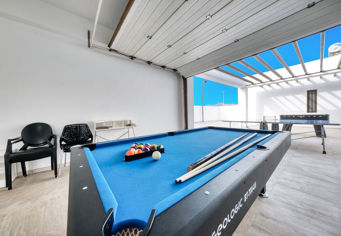 Villa in Playa Blanca - Villa Serenity Playa Blanca By Lanzarote Vacation Homes