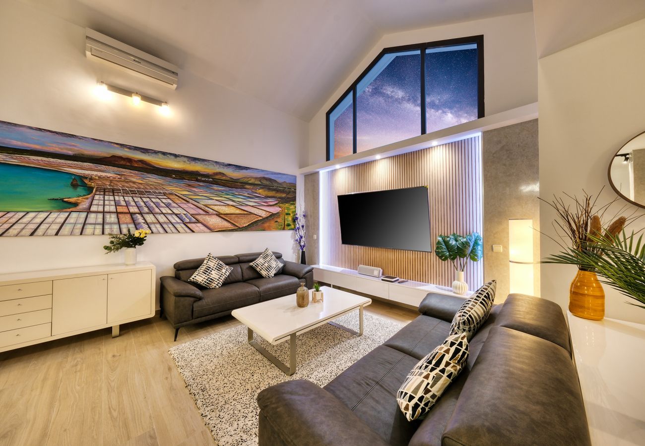 Villa in Playa Blanca - Villa Serenity Playa Blanca By Lanzarote Vacation Homes