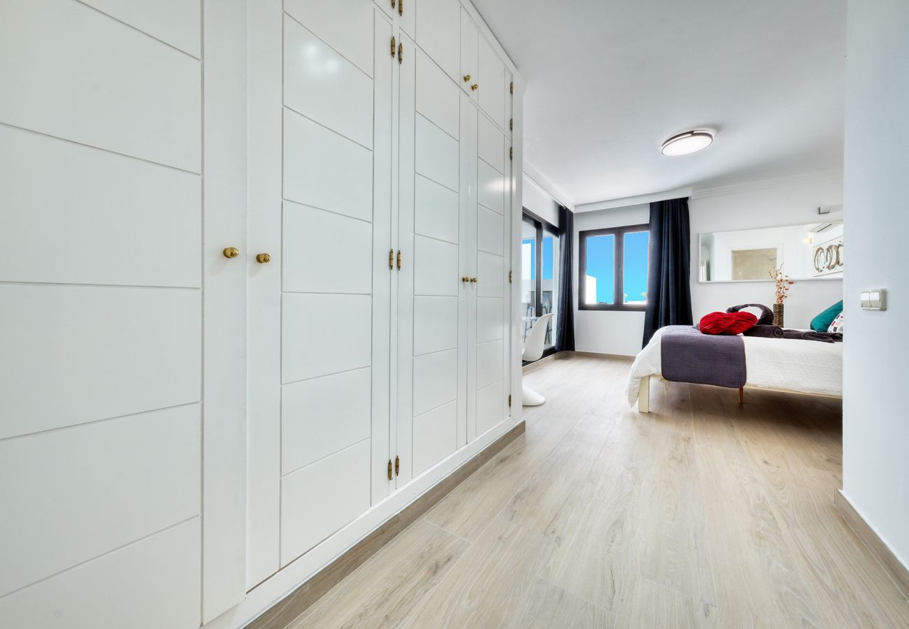 Villa in Playa Blanca - Villa Serenity Playa Blanca By Lanzarote Vacation Homes