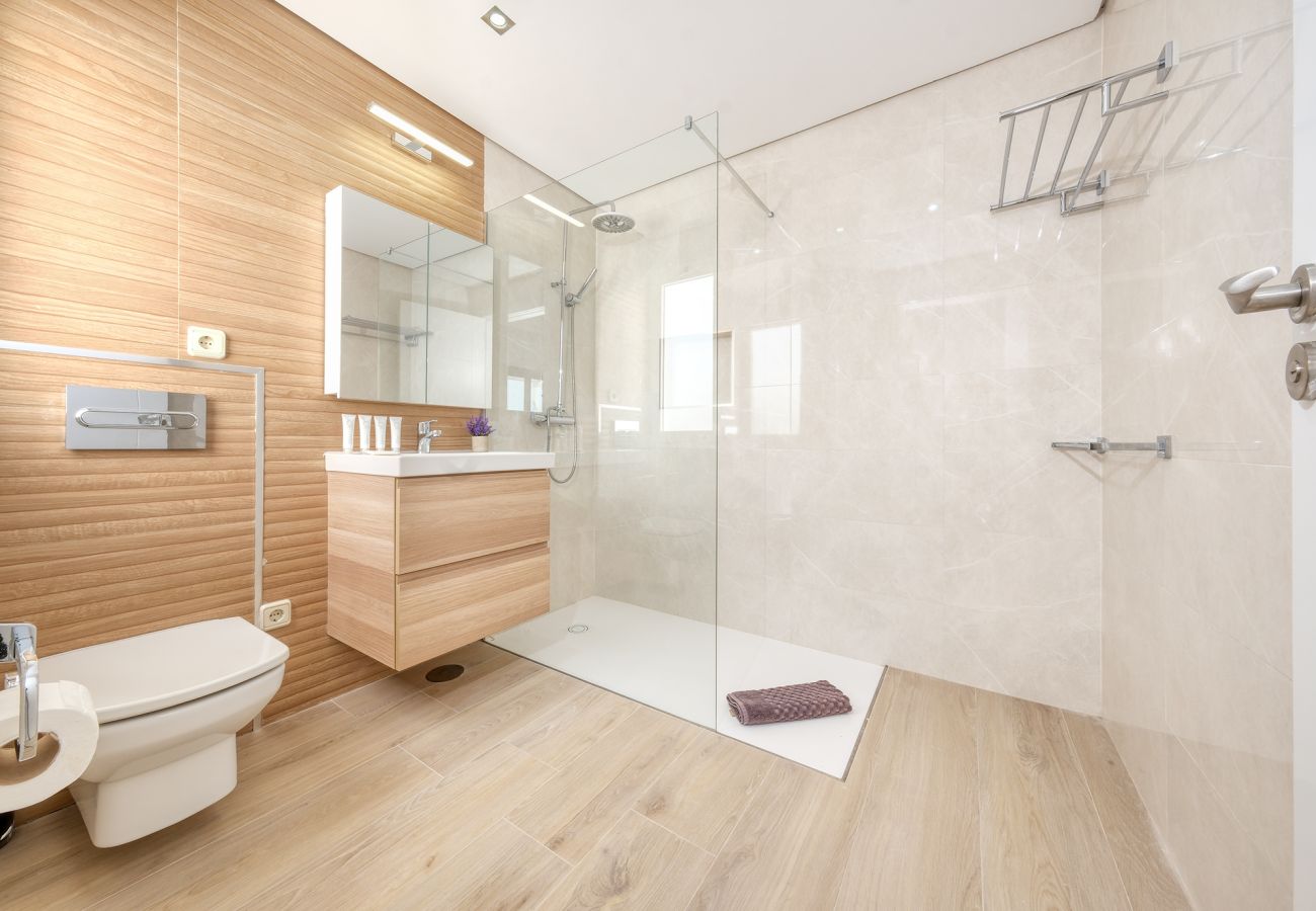 Villa in Playa Blanca - Villa Serenity Playa Blanca By Lanzarote Vacation Homes