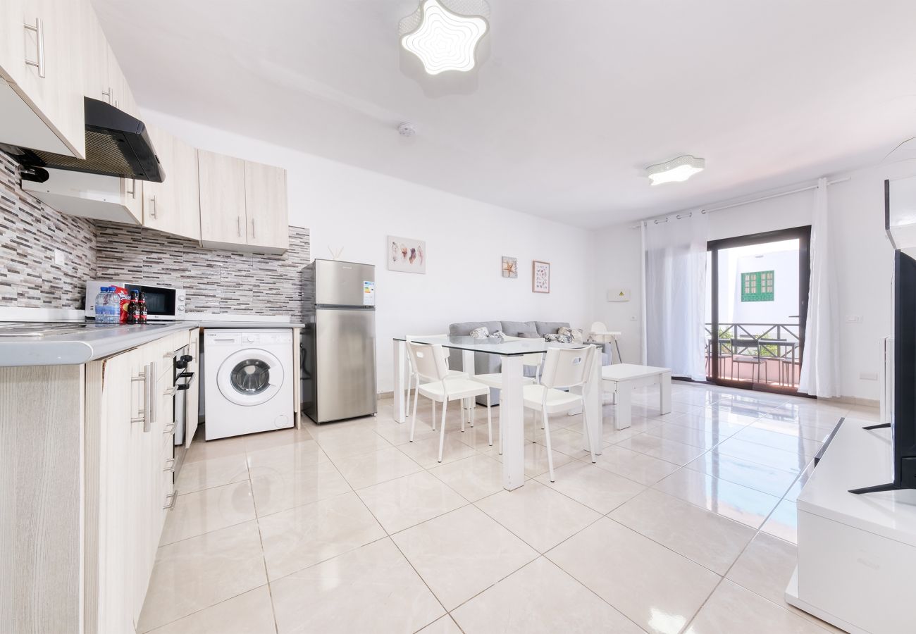 Ferienhaus in Puerto del Carmen - Happy Beach Home - Gemeinschaftspool By LVH