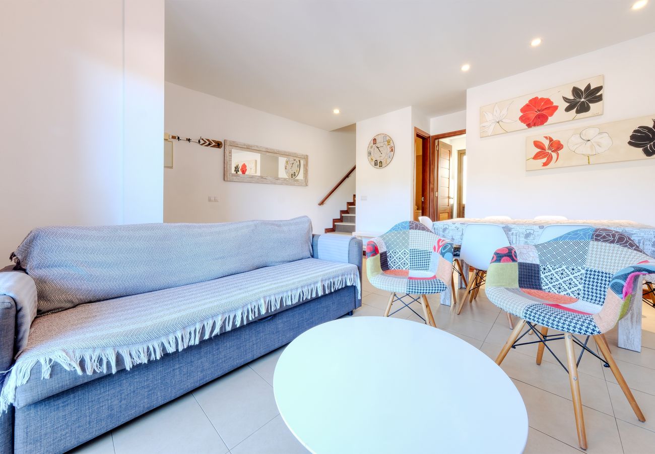 Ferienhaus in Puerto Calero - Bella Vista - Duplex - Pool & BBQ By LVH