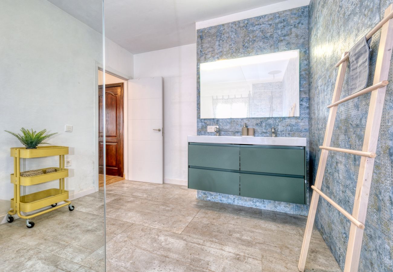 Zimmeranmietung in Tinajo - Casa Casa NoPasaNada, habitación Triple Los Lobos