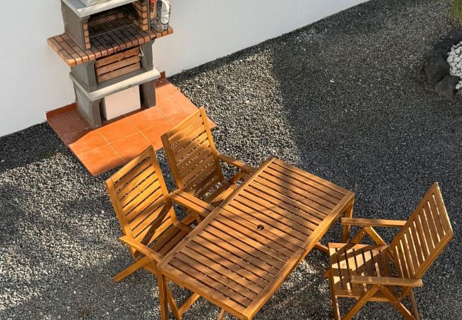 Zimmeranmietung in Tinajo - Casa NoPasaNada, estudio La Graciosa Sea View Zimmeranmietung in Tinajo - Casa NoPasaNada, estudio La Graciosa Sea View