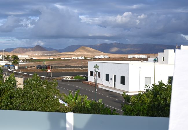 Zimmeranmietung in Tinajo - Casa NoPasaNada, estudio La Graciosa Sea View Zimmeranmietung in Tinajo - Casa NoPasaNada, estudio La Graciosa Sea View