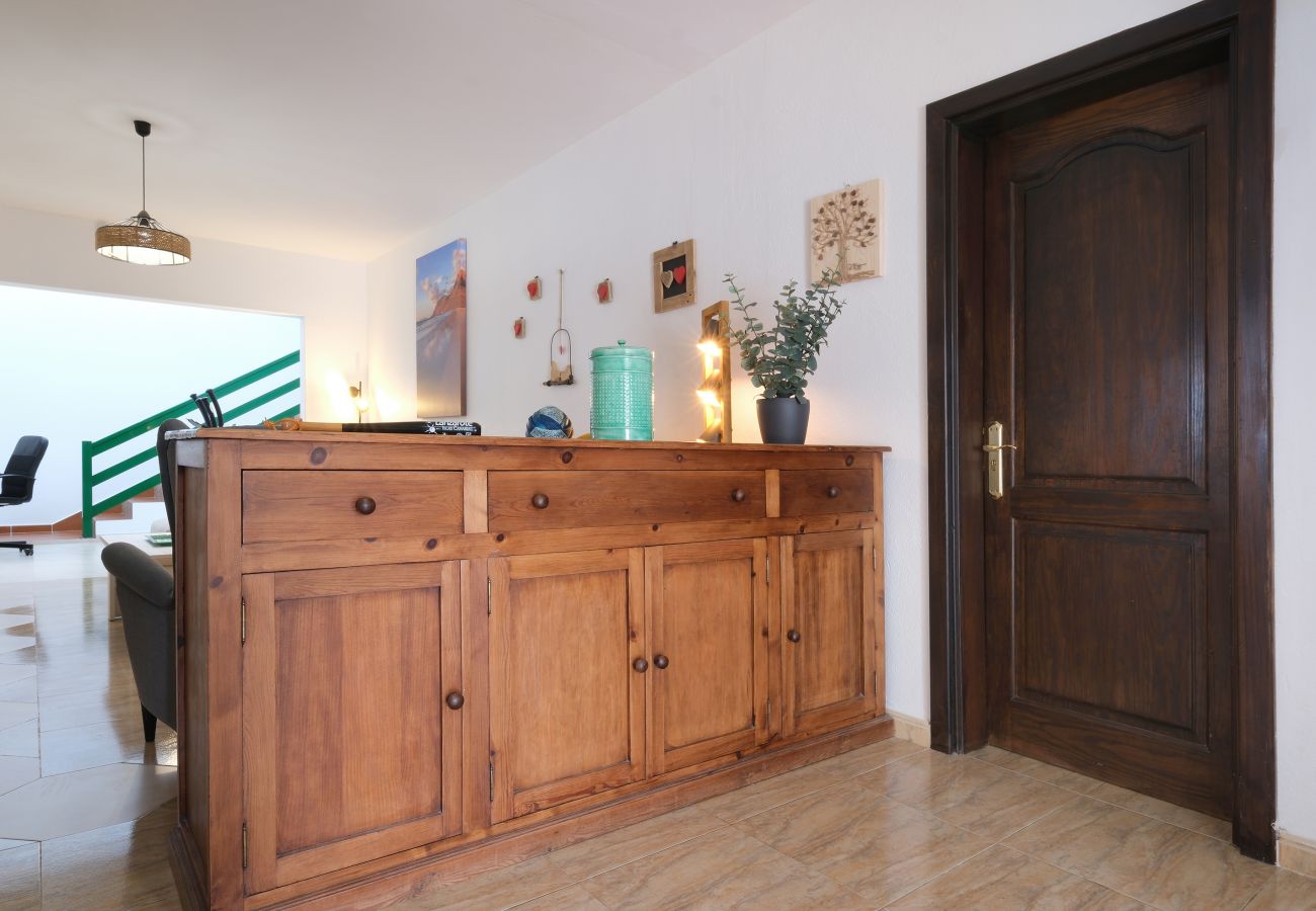 Zimmeranmietung in Tinajo - Casa NoPasaNada, estudio La Graciosa Sea View