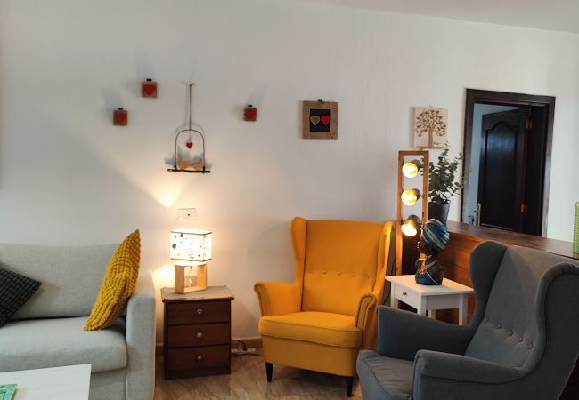 Zimmeranmietung in Tinajo - Casa NoPasaNada: habitación La Gomera con baño privado exterior Zimmeranmietung in Tinajo - Casa NoPasaNada: habitación La Gomera con baño privado exterior