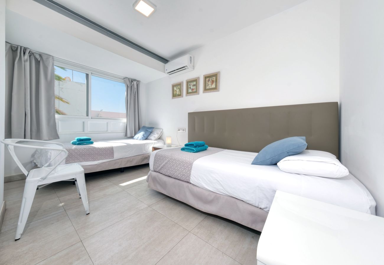 Ferienhaus in Puerto del Carmen - Playa Chica Boutique - Meerblick By LVH