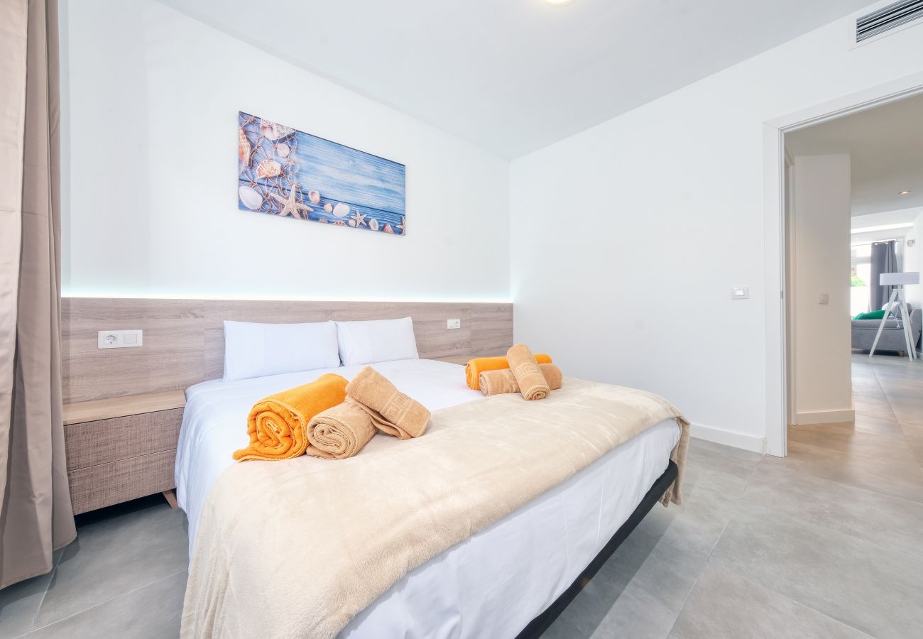 Ferienwohnung in Puerto del Carmen - Puerto Diamante 2 - 100M bis zum Strand By LVH