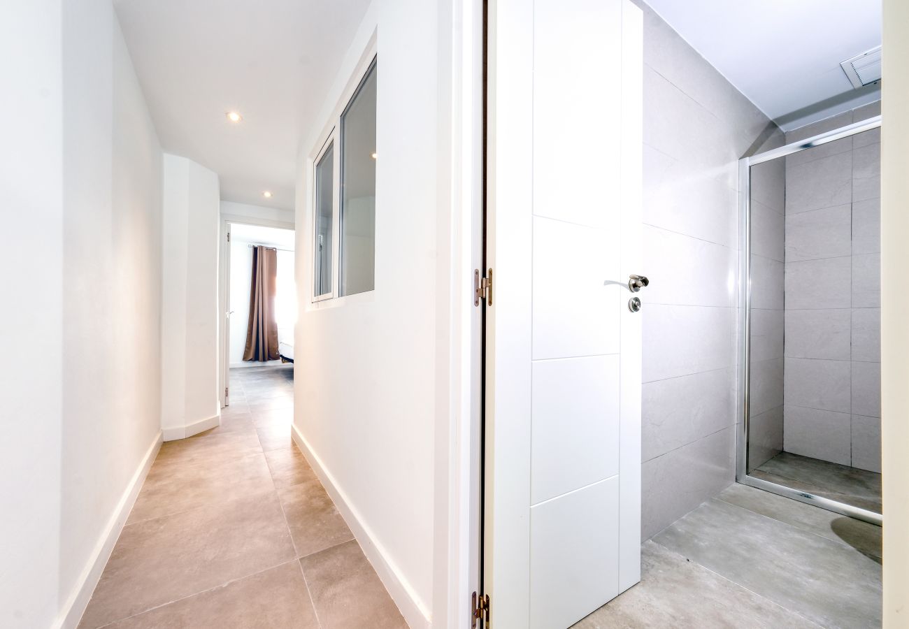 Ferienwohnung in Puerto del Carmen - Puerto Diamante 2 - 100M bis zum Strand By LVH