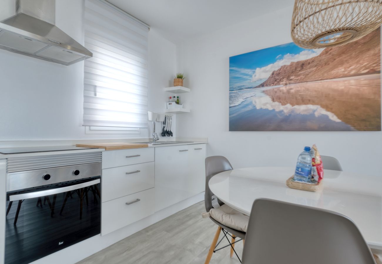 Ferienhaus in Costa Teguise - Barraquito - 100M bis zum Strand By LVH