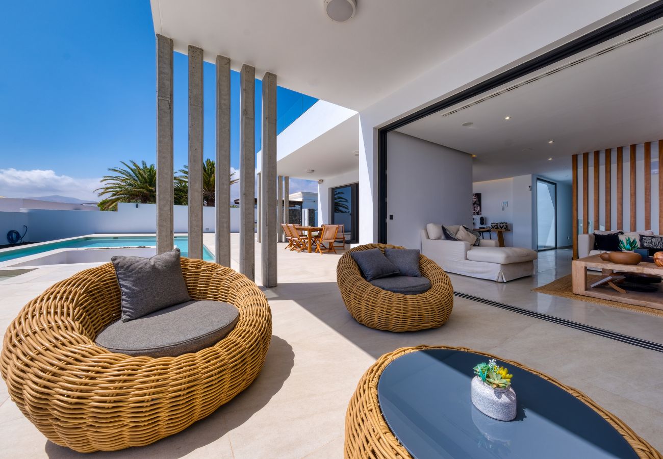 Villa in Puerto Calero - White House - Fire pit and private pool By Lanzarote Vacation Homes