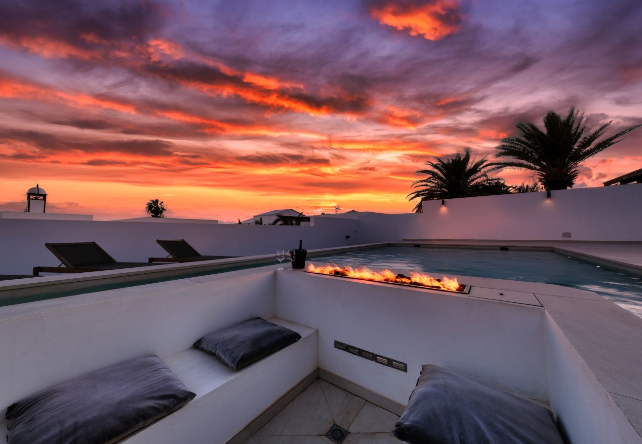 Villa in Puerto Calero - White House - Fire pit and private pool By Lanzarote Vacation Homes